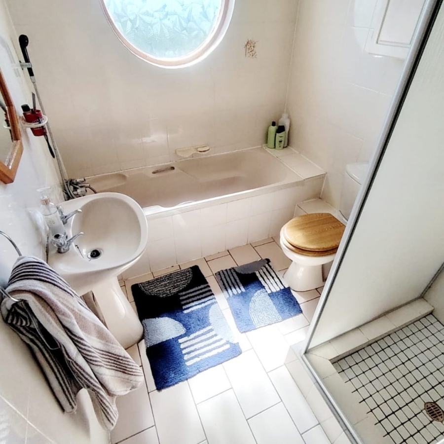 3 Bedroom Property for Sale in Summerpride Eastern Cape